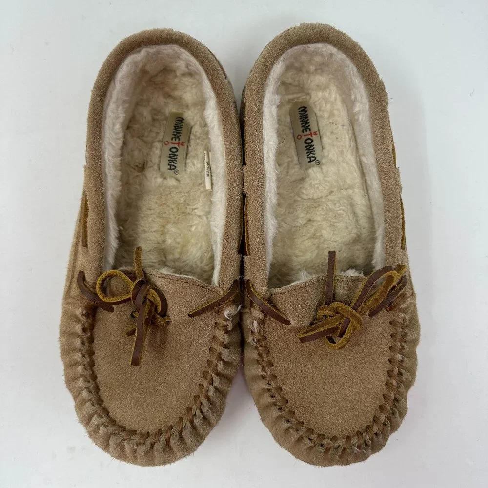 Minnetonka Suede Lined Slip on Moccasin Slippers Shoes Tan Girl Sz 4